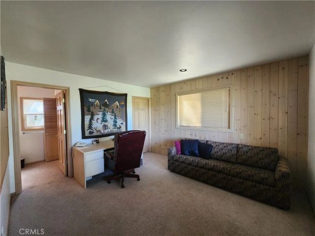 530 Villa Grove Avenue, Big Bear City, CA 92314