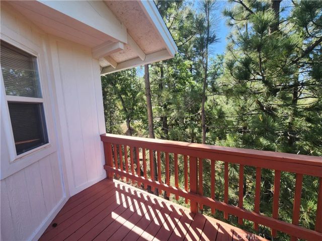 530 Villa Grove Avenue, Big Bear City, CA 92314