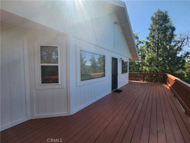 530 Villa Grove Avenue, Big Bear City, CA 92314