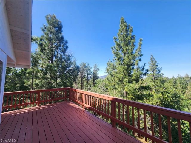 530 Villa Grove Avenue, Big Bear City, CA 92314