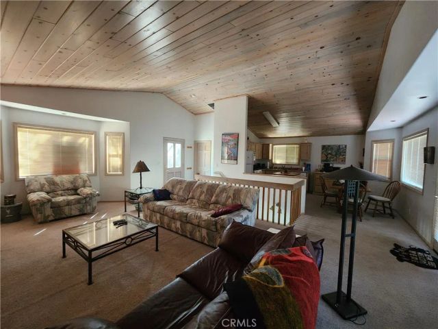 530 Villa Grove Avenue, Big Bear City, CA 92314