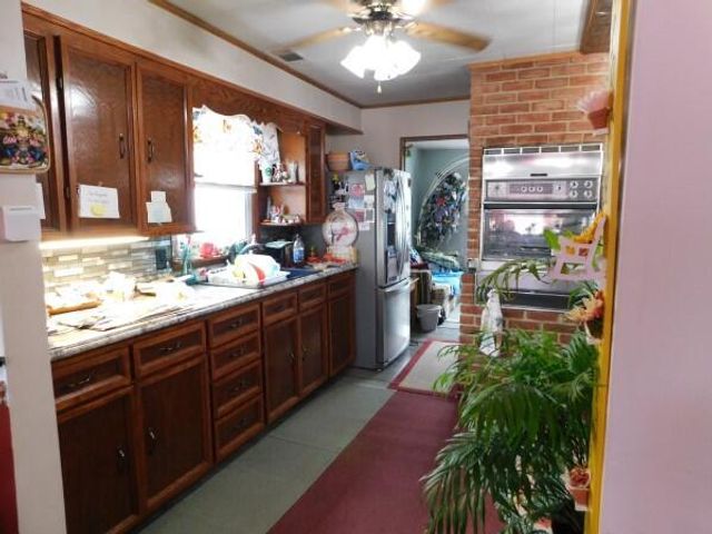 729 Pennsylvania Avenue, Lancaster, OH 43130