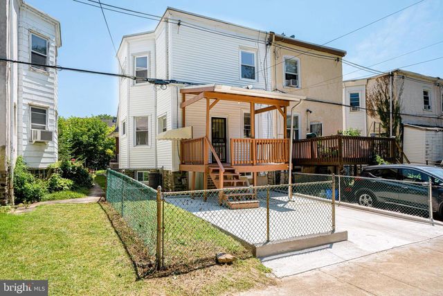829 E RITTENHOUSE ST, Philadelphia, PA 19138