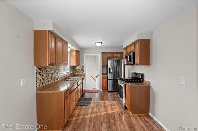 4114 Lincoln Boulevard, Dearborn Heights, MI 48125