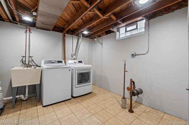 4114 Lincoln Boulevard, Dearborn Heights, MI 48125