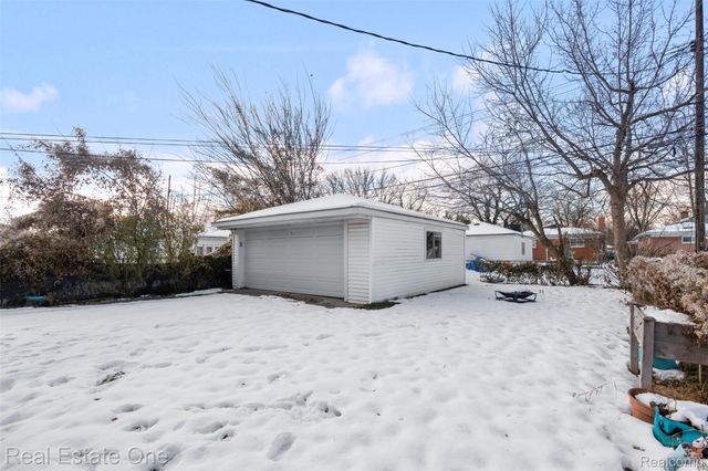 4114 Lincoln Boulevard, Dearborn Heights, MI 48125