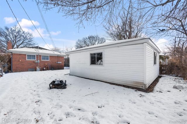 4114 Lincoln Boulevard, Dearborn Heights, MI 48125