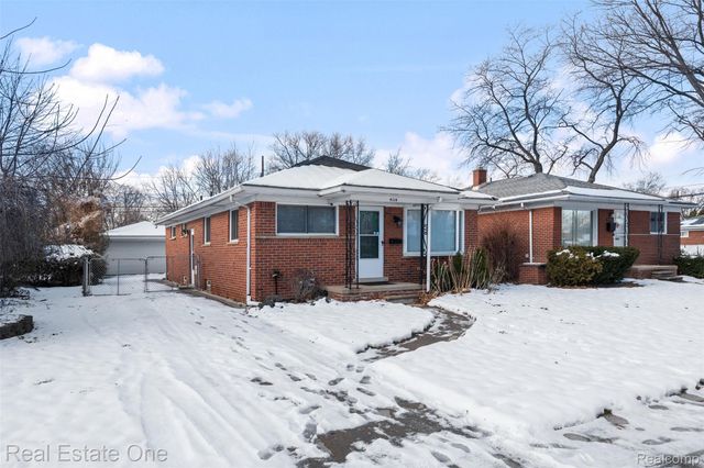 4114 Lincoln Boulevard, Dearborn Heights, MI 48125