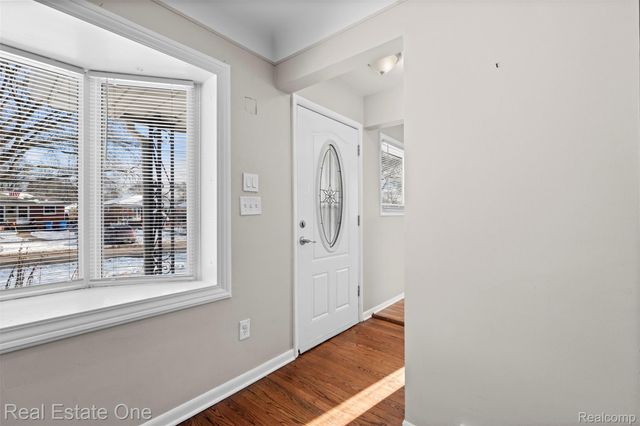 4114 Lincoln Boulevard, Dearborn Heights, MI 48125