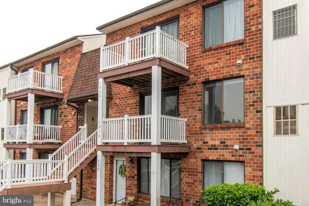 7016 HILLTOP DR #164, BROOKHAVEN, PA 19015 — photo 2