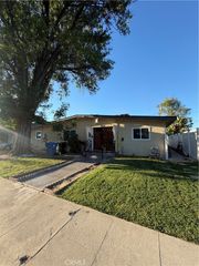 19531 Keswick, Reseda, CA 91335