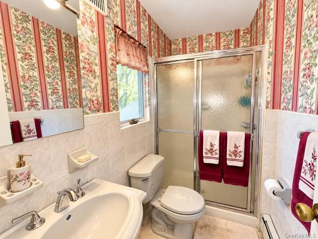 46 Stevenson Place, Deer Park, NY 11729