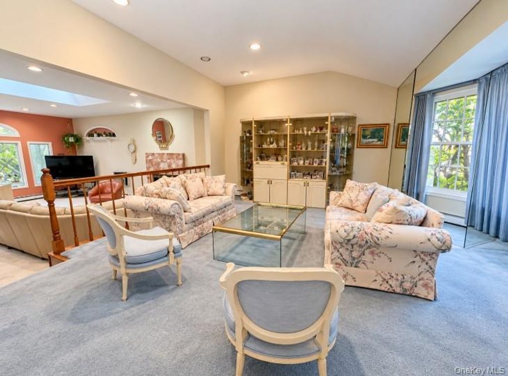 46 Stevenson Place, Deer Park, NY 11729 — photo 5