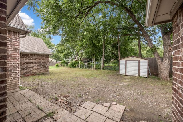 1318 Coleman Street, Mckinney, TX 75069