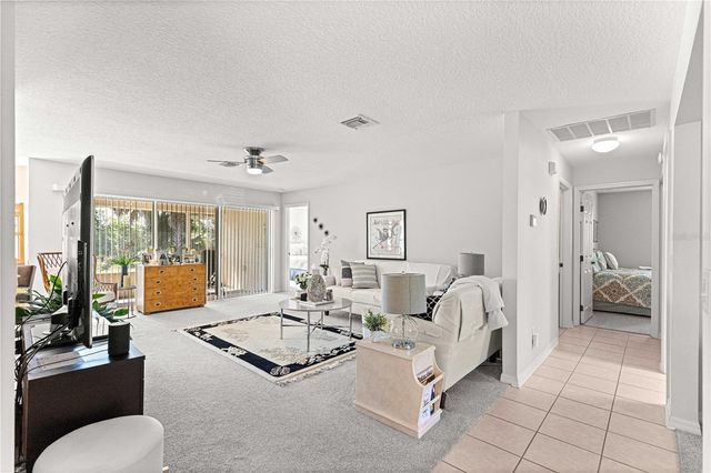 10096 SW 92ND STREET ROAD, Ocala, FL 34481