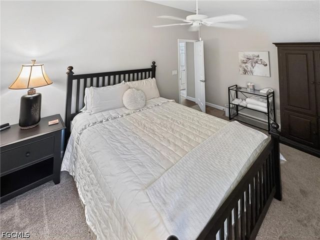 15472 Admiralty CIR 1, North Fort Myers, FL 33917