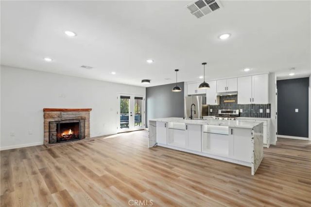 3095 College Avenue, Costa Mesa, CA 92626