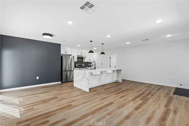 3095 College Avenue, Costa Mesa, CA 92626