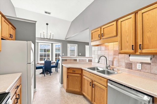 2108 Quarry Cove, Jonesboro, AR 72404