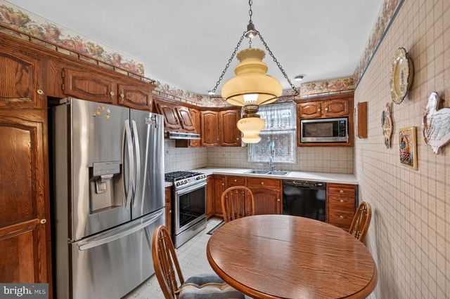 9731 HOFF ST, Philadelphia, PA 19115