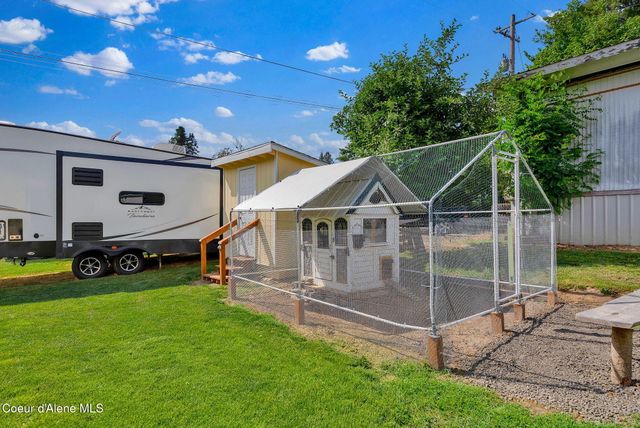 2040 Washington Ave, St. Maries, ID 83861