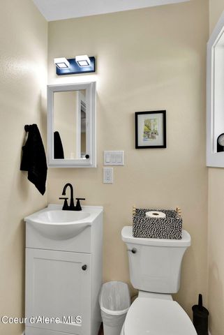 2040 Washington Ave, St. Maries, ID 83861