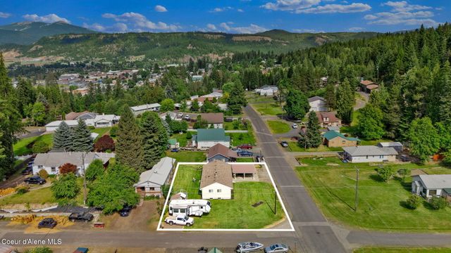 2040 Washington Ave, St. Maries, ID 83861