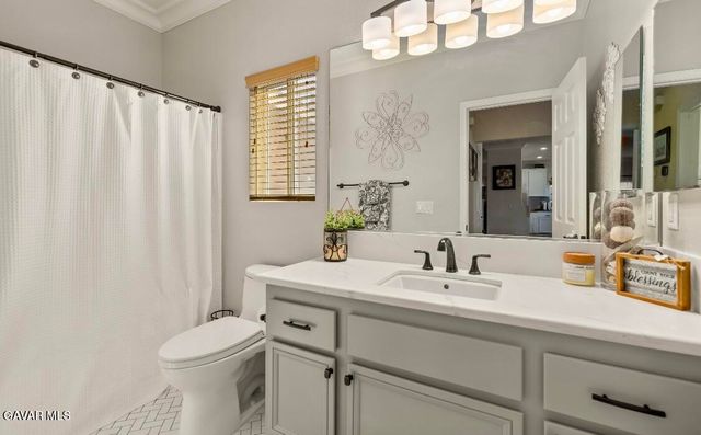 4011 Prestwick Lane, Palmdale, CA 93551