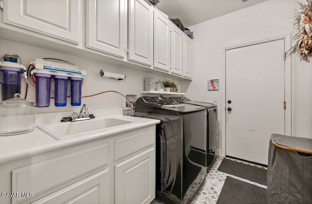 4011 Prestwick Lane, Palmdale, CA 93551