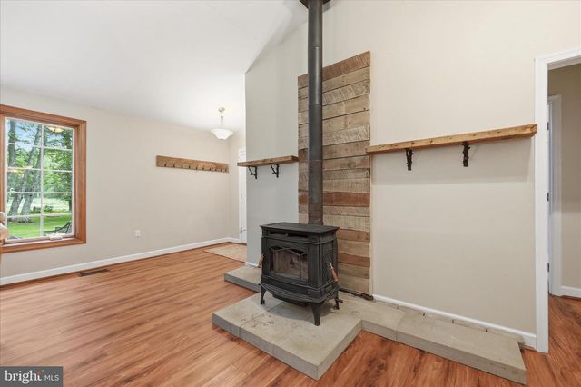 12870 HAYES RD, Myersville, MD 21773