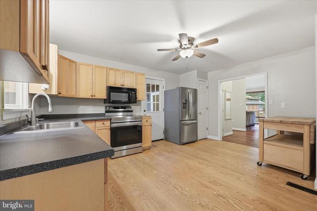 12870 HAYES RD, Myersville, MD 21773