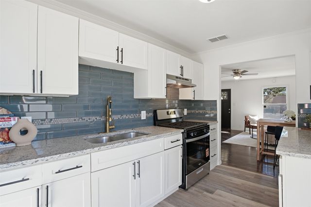 4201 Mckibben Street, Haltom City, TX 76117