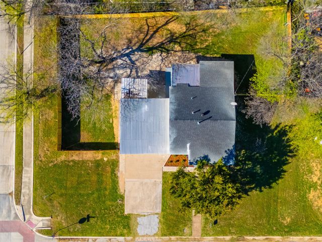 4201 Mckibben Street, Haltom City, TX 76117