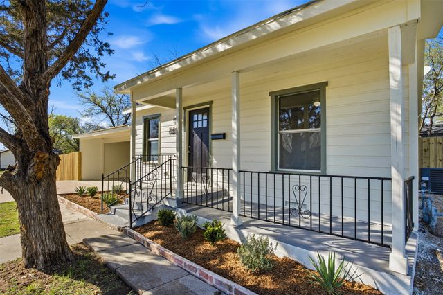 4201 Mckibben Street, Haltom City, TX 76117