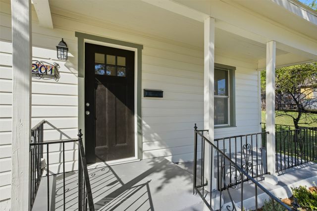 4201 Mckibben Street, Haltom City, TX 76117