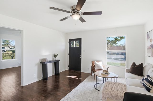 4201 Mckibben Street, Haltom City, TX 76117