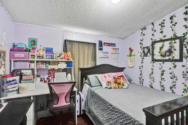 5520 SW 27th Terrace, Fort Lauderdale, FL 33312