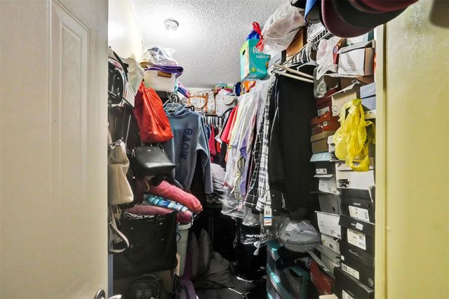 5520 SW 27th Terrace, Fort Lauderdale, FL 33312