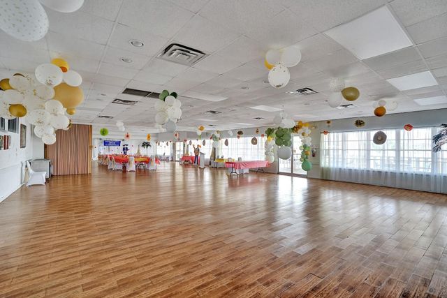 5520 SW 27th Terrace, Fort Lauderdale, FL 33312