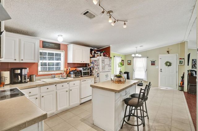 5520 SW 27th Terrace, Fort Lauderdale, FL 33312