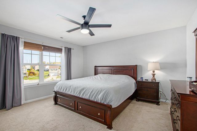 2751 Kildare Courtyard, Valparaiso, IN 46385