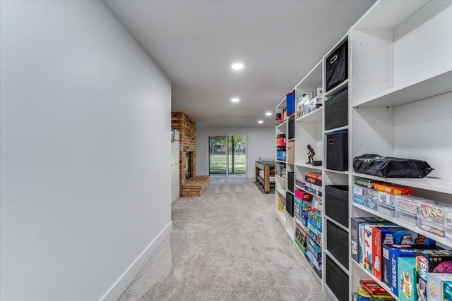 12113 W Ridgepoint Ct, Wichita, KS 67235