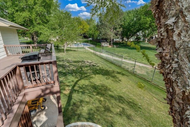12113 W Ridgepoint Ct, Wichita, KS 67235