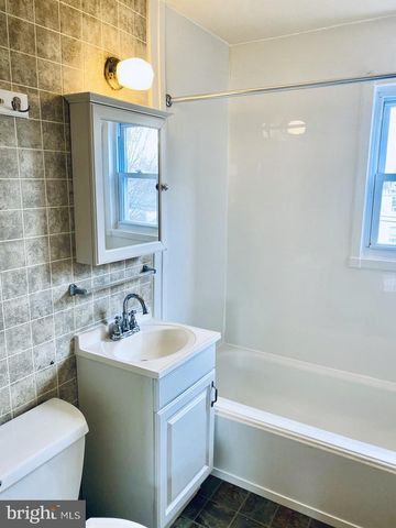 131 KENTUCKY AVE, Wilmington, DE 19804