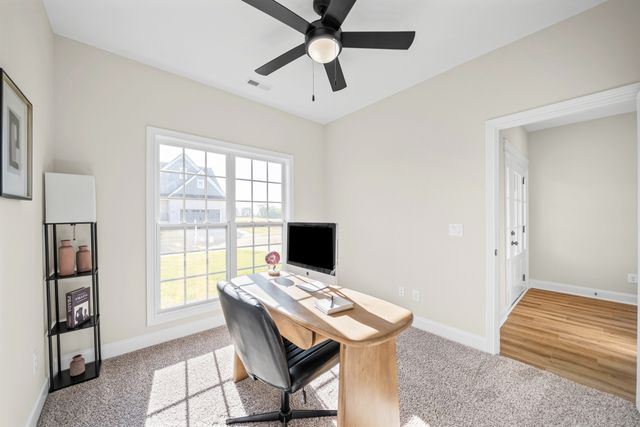 214 Harvest Moon Dr, Clarksville, TN 37043