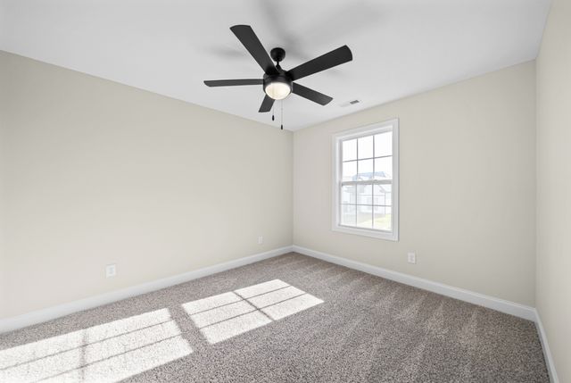 214 Harvest Moon Dr, Clarksville, TN 37043