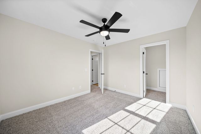 214 Harvest Moon Dr, Clarksville, TN 37043