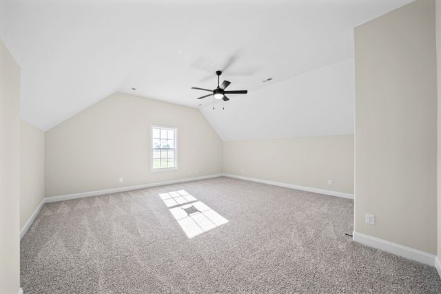 214 Harvest Moon Dr, Clarksville, TN 37043