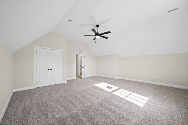 214 Harvest Moon Dr, Clarksville, TN 37043