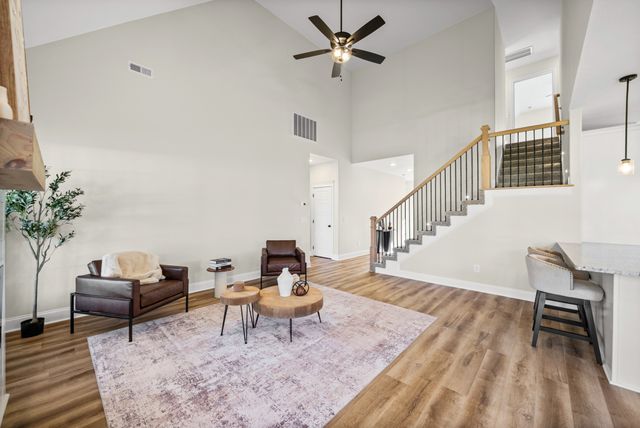 214 Harvest Moon Dr, Clarksville, TN 37043